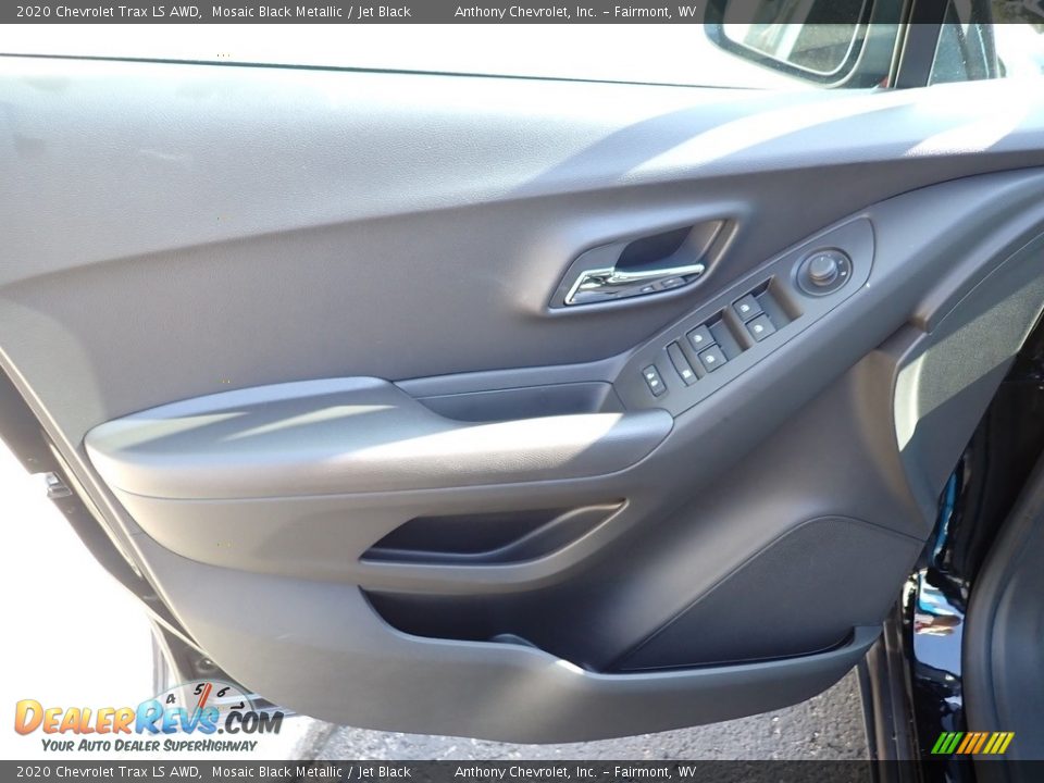 2020 Chevrolet Trax LS AWD Mosaic Black Metallic / Jet Black Photo #14