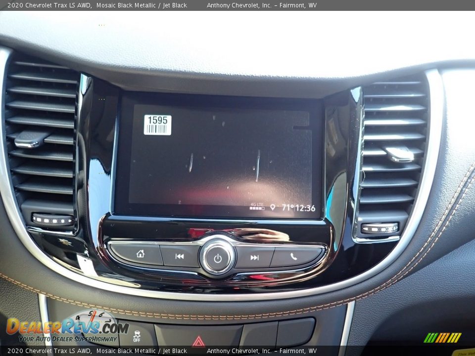 2020 Chevrolet Trax LS AWD Mosaic Black Metallic / Jet Black Photo #16