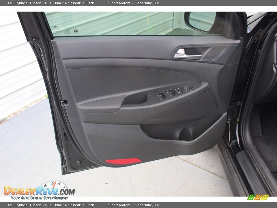 2020 Hyundai Tucson Value Black Noir Pearl / Black Photo #9