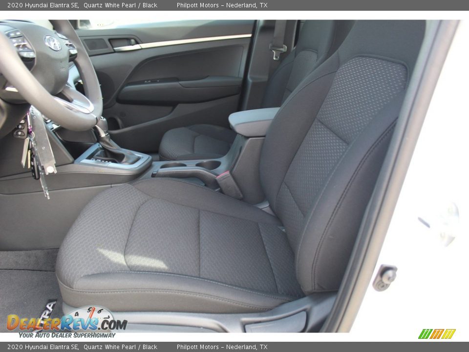 2020 Hyundai Elantra SE Quartz White Pearl / Black Photo #10