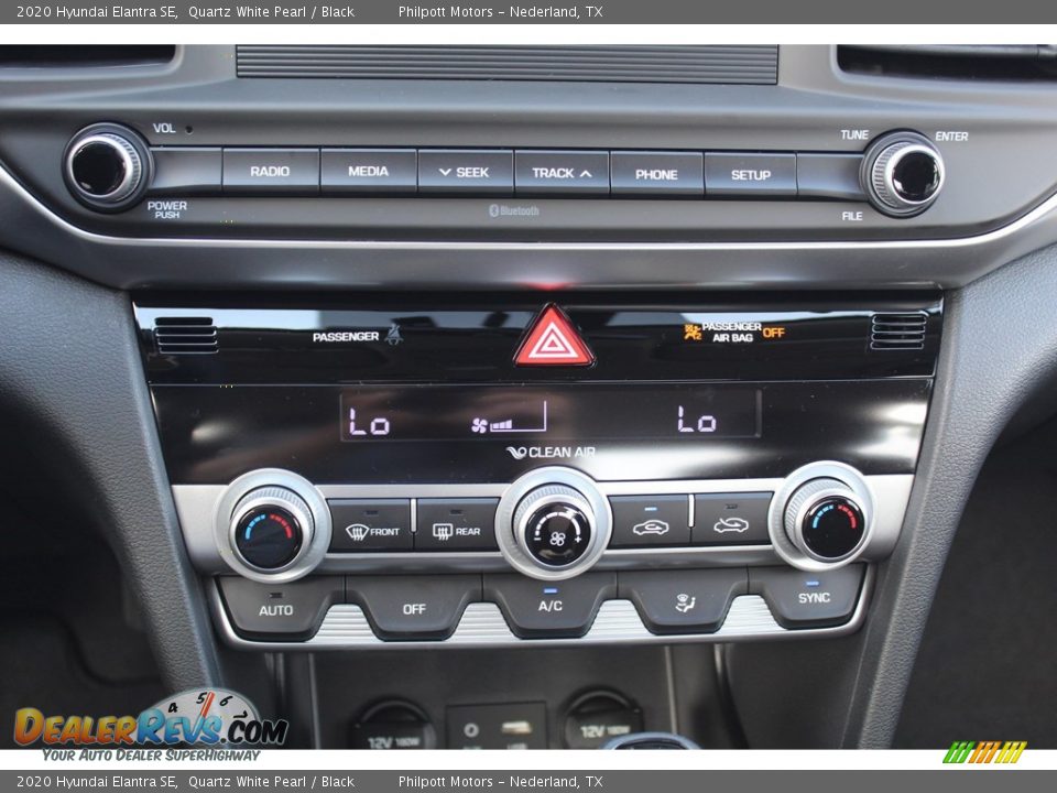 2020 Hyundai Elantra SE Quartz White Pearl / Black Photo #16