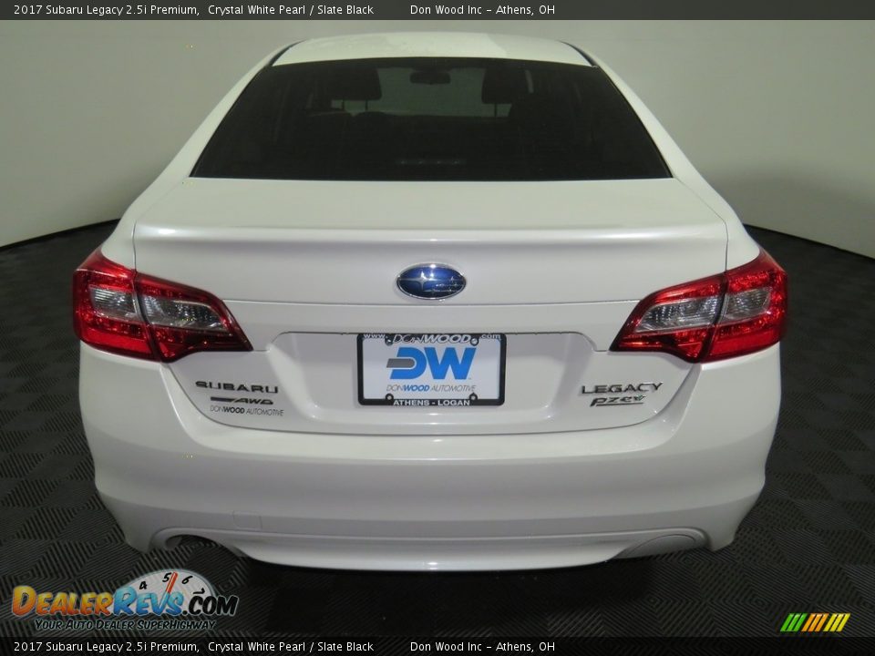 2017 Subaru Legacy 2.5i Premium Crystal White Pearl / Slate Black Photo #11