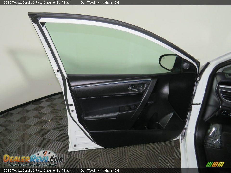 2016 Toyota Corolla S Plus Super White / Black Photo #17