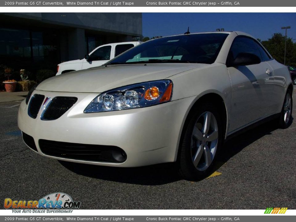 2009 Pontiac G6 GT Convertible White Diamond Tri Coat / Light Taupe Photo #2