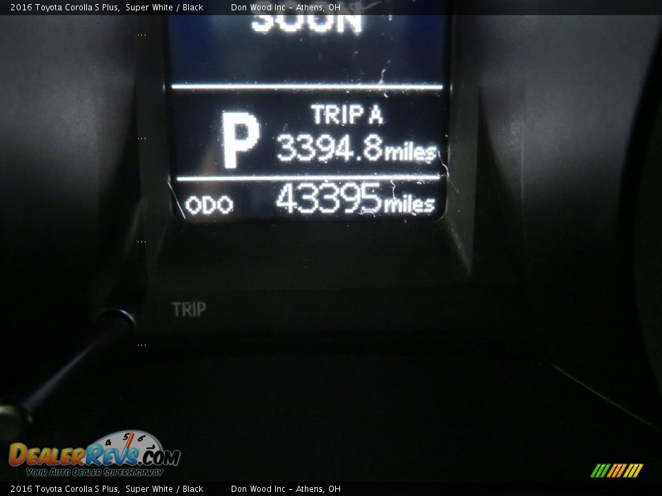 2016 Toyota Corolla S Plus Super White / Black Photo #29