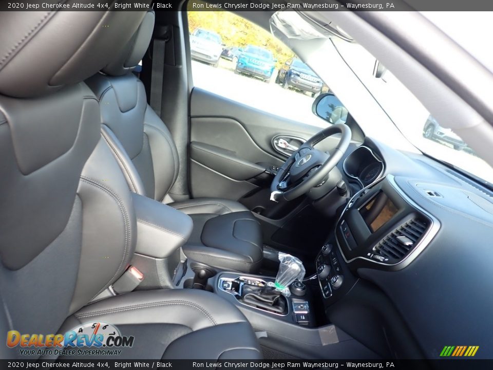 2020 Jeep Cherokee Altitude 4x4 Bright White / Black Photo #11