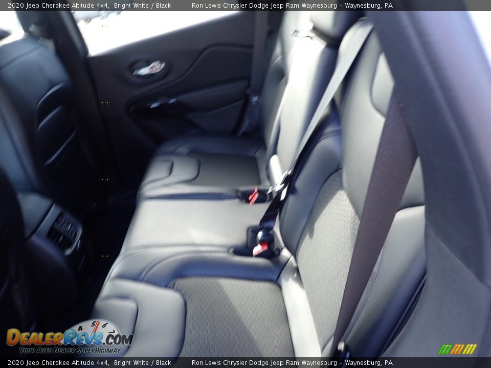 2020 Jeep Cherokee Altitude 4x4 Bright White / Black Photo #13