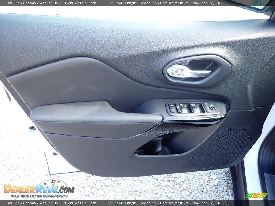 2020 Jeep Cherokee Altitude 4x4 Bright White / Black Photo #14