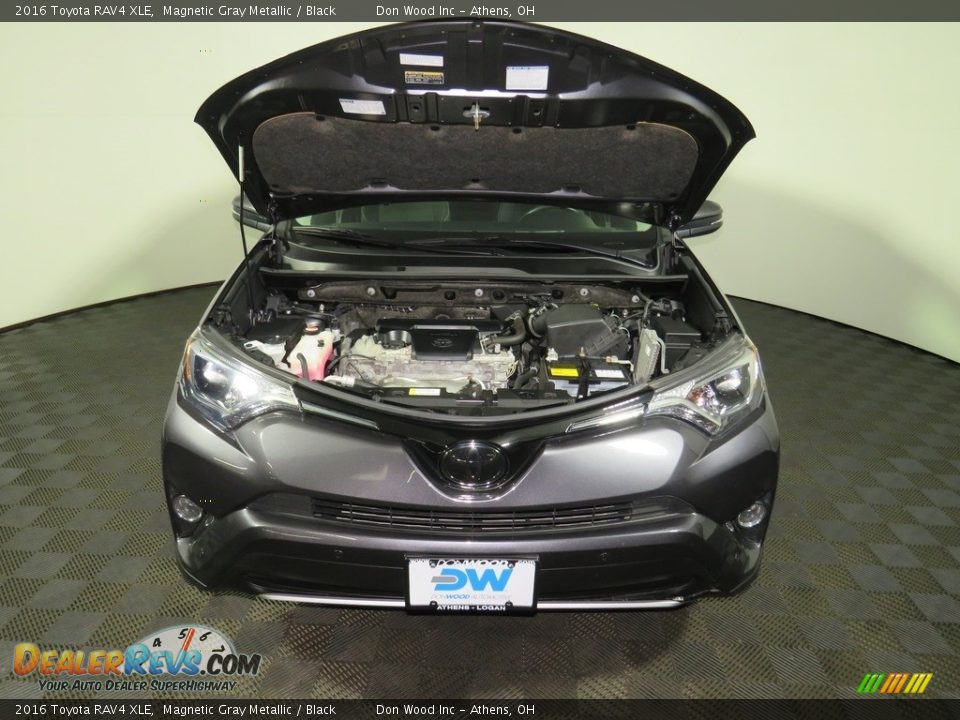 2016 Toyota RAV4 XLE Magnetic Gray Metallic / Black Photo #5