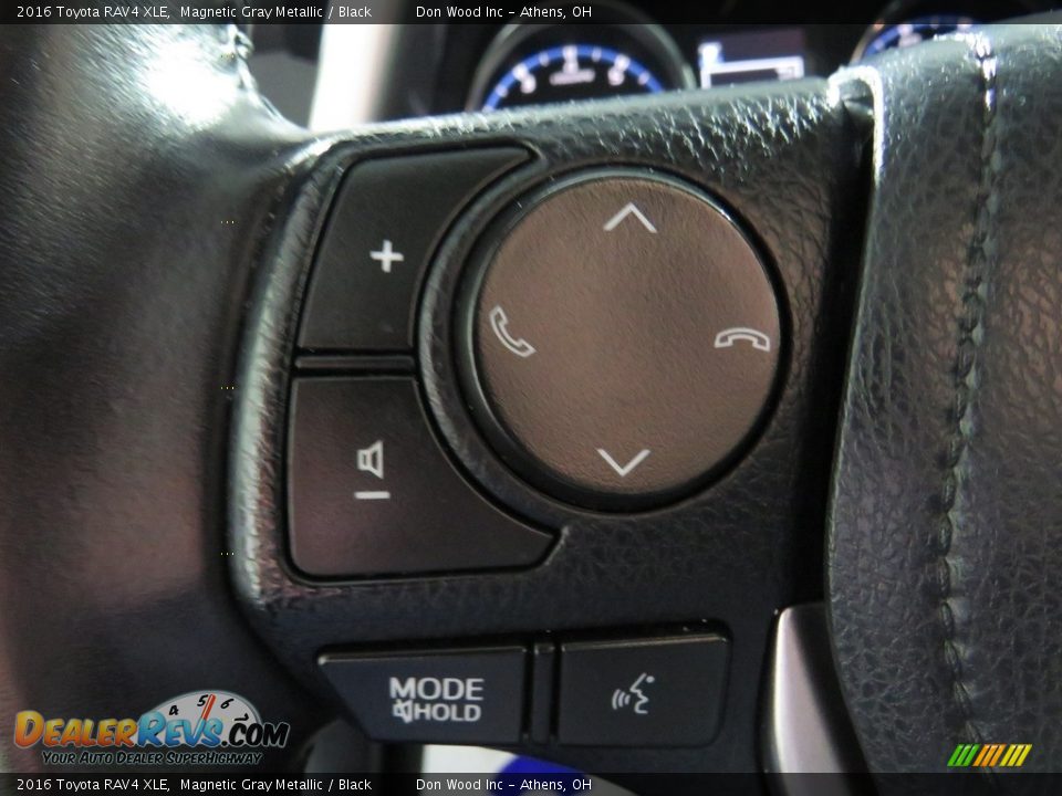 2016 Toyota RAV4 XLE Magnetic Gray Metallic / Black Photo #32