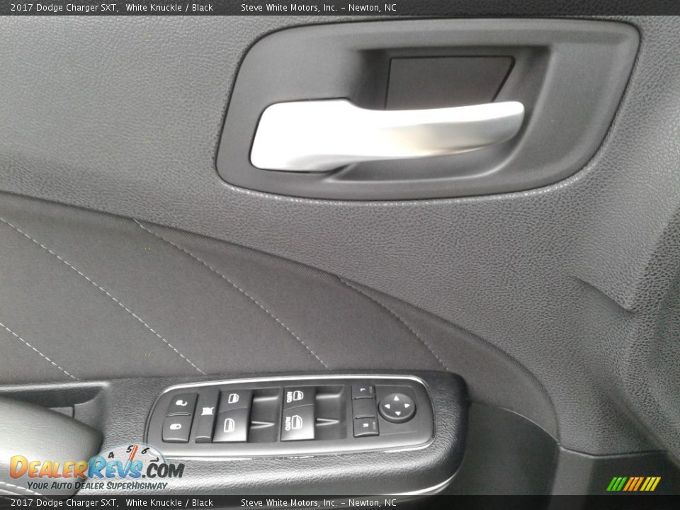 2017 Dodge Charger SXT White Knuckle / Black Photo #9