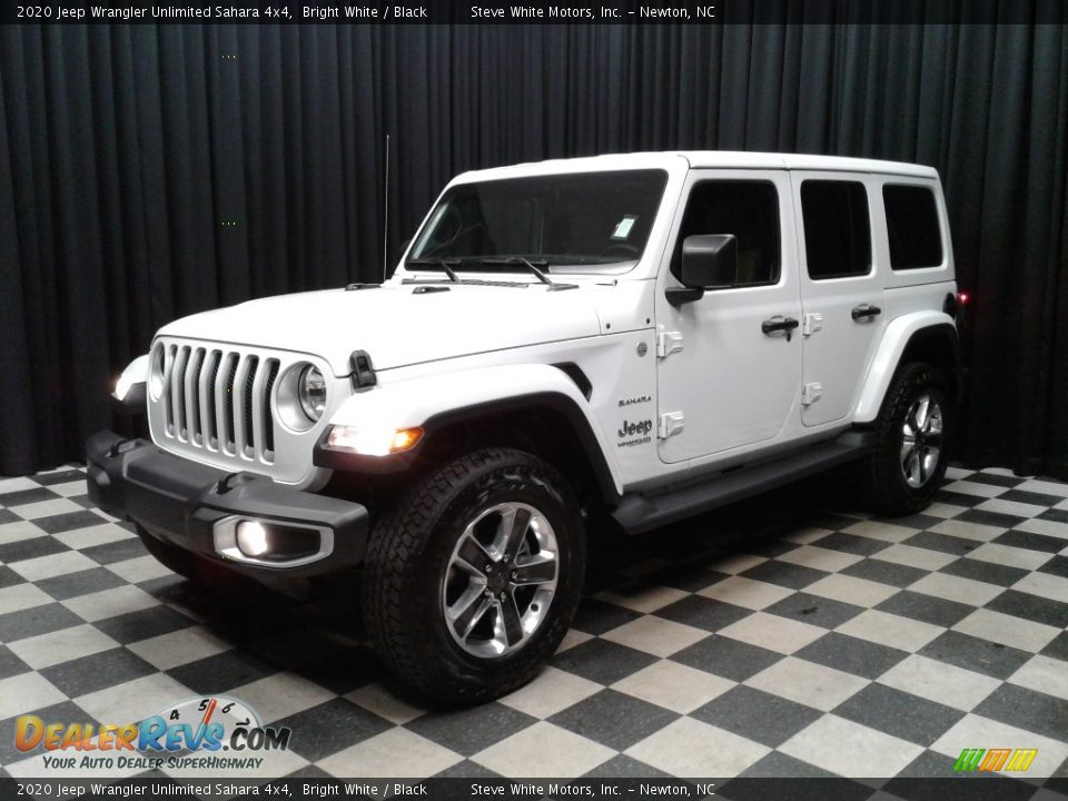 2020 Jeep Wrangler Unlimited Sahara 4x4 Bright White / Black Photo #2