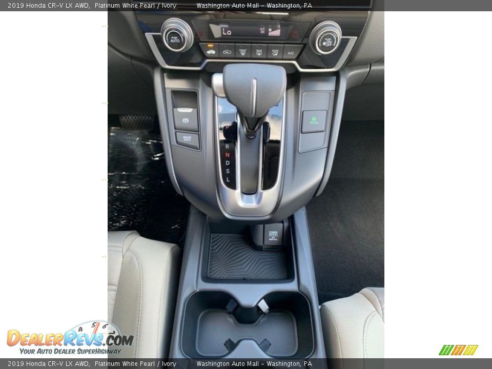 2019 Honda CR-V LX AWD Platinum White Pearl / Ivory Photo #33