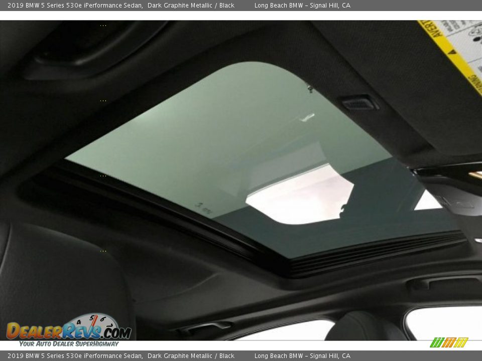 2019 BMW 5 Series 530e iPerformance Sedan Dark Graphite Metallic / Black Photo #25