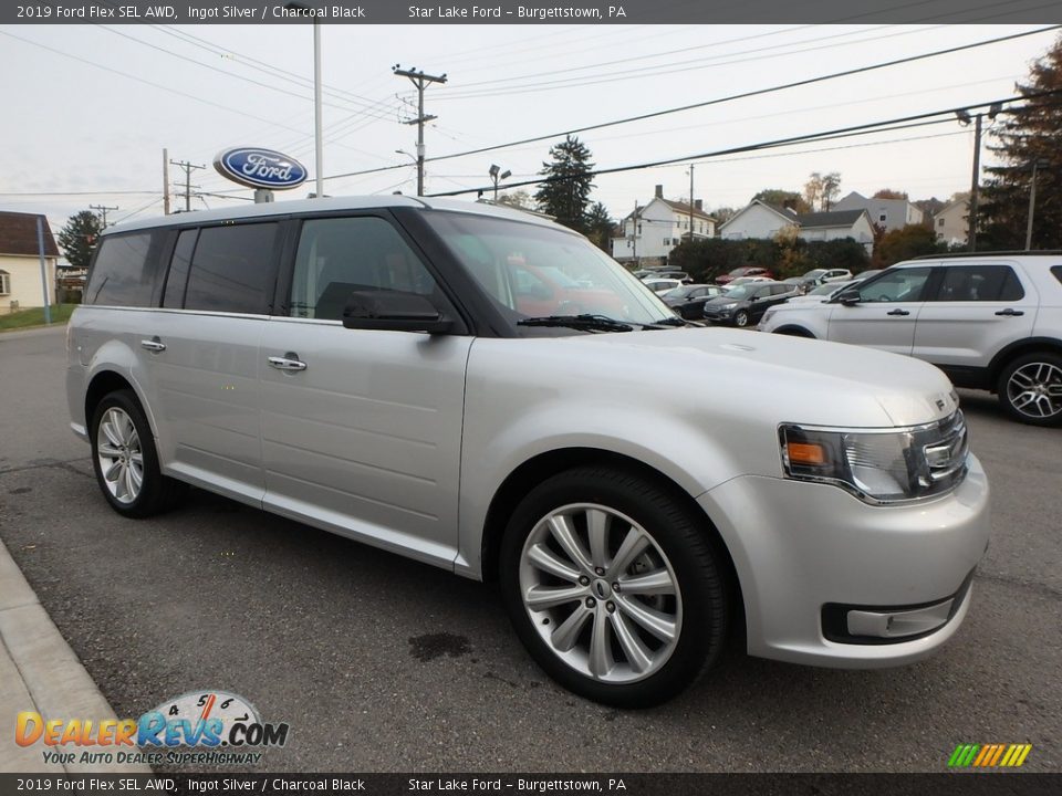 Front 3/4 View of 2019 Ford Flex SEL AWD Photo #3