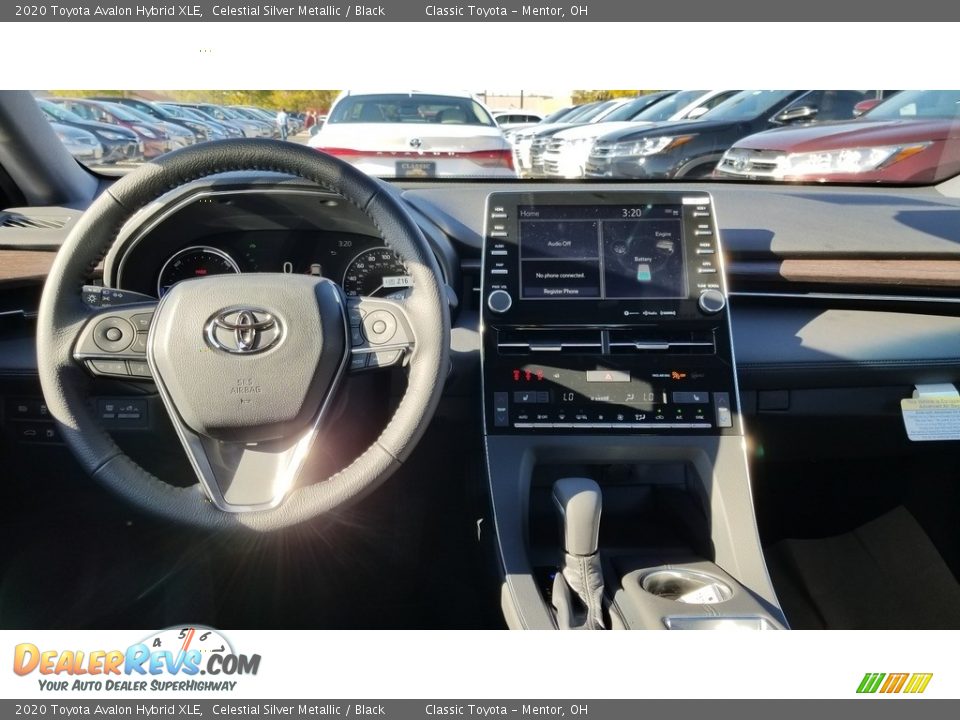 2020 Toyota Avalon Hybrid XLE Celestial Silver Metallic / Black Photo #4