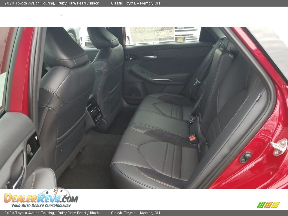 Rear Seat of 2020 Toyota Avalon Touring Photo #3