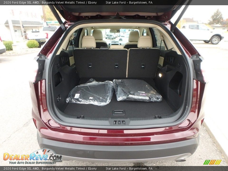 2020 Ford Edge SEL AWD Trunk Photo #7
