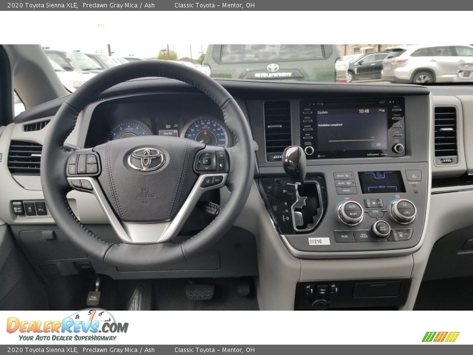 2020 Toyota Sienna XLE Predawn Gray Mica / Ash Photo #4