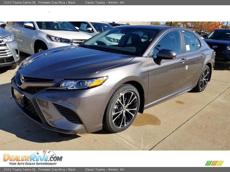 2020 Toyota Camry SE Predawn Gray Mica / Black Photo #1