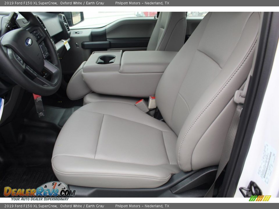 Front Seat of 2019 Ford F150 XL SuperCrew Photo #10