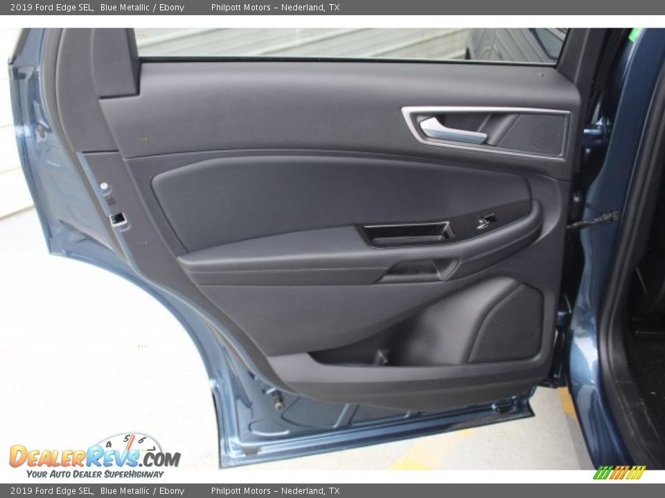 2019 Ford Edge SEL Blue Metallic / Ebony Photo #20
