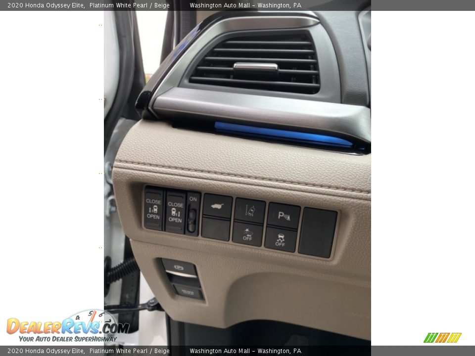 2020 Honda Odyssey Elite Platinum White Pearl / Beige Photo #12