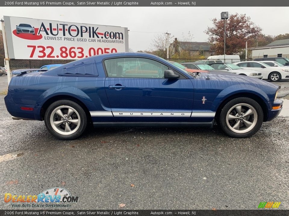 2006 Ford Mustang V6 Premium Coupe Satin Silver Metallic / Light Graphite Photo #2