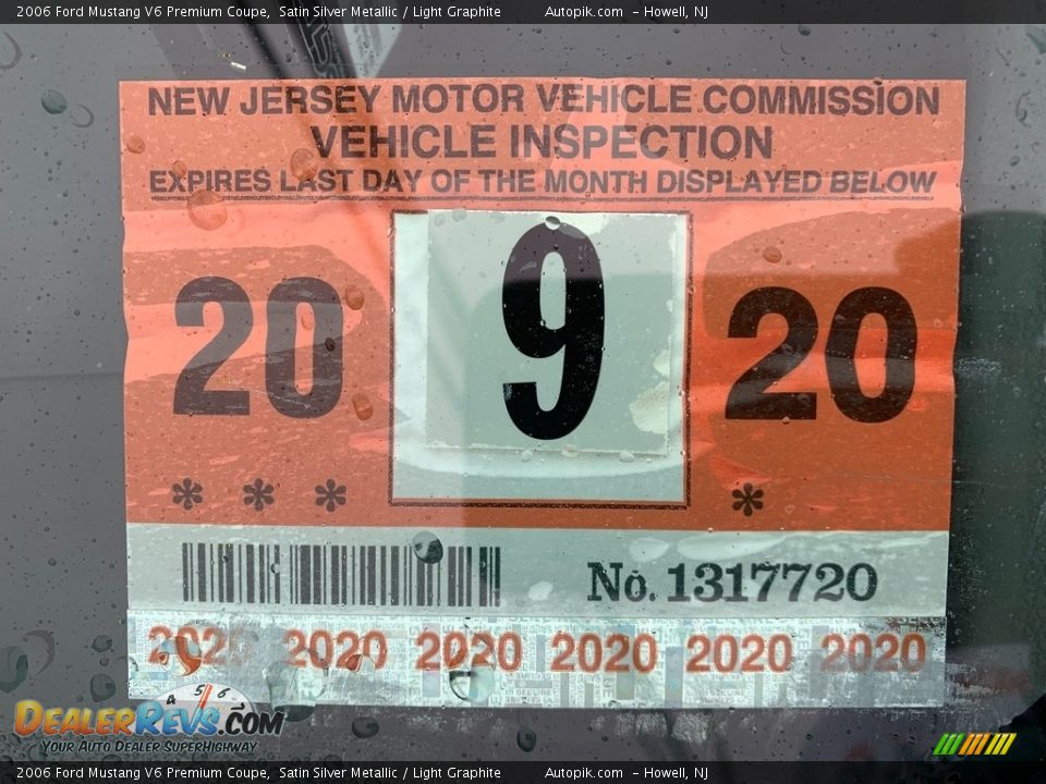 2006 Ford Mustang V6 Premium Coupe Satin Silver Metallic / Light Graphite Photo #9