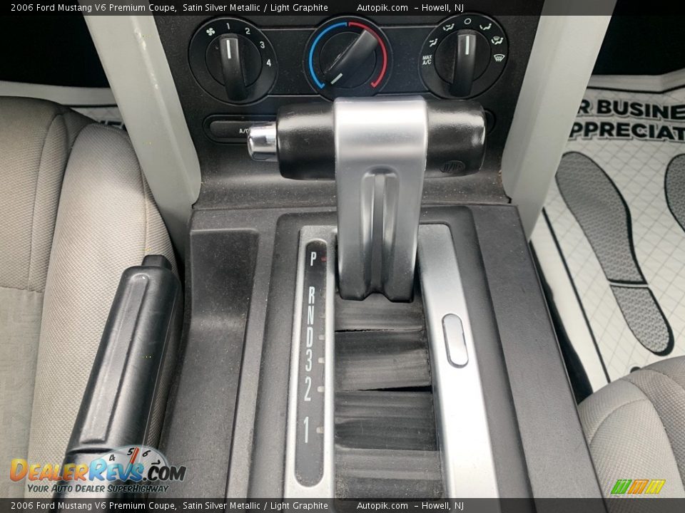 2006 Ford Mustang V6 Premium Coupe Satin Silver Metallic / Light Graphite Photo #17