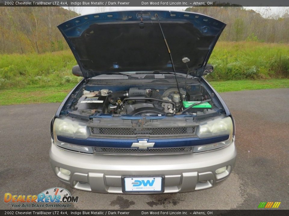 2002 Chevrolet TrailBlazer LTZ 4x4 Indigo Blue Metallic / Dark Pewter Photo #5