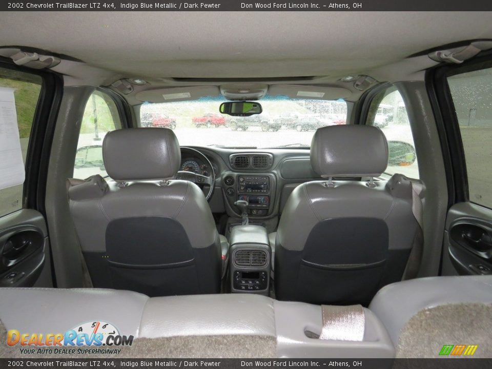 2002 Chevrolet TrailBlazer LTZ 4x4 Indigo Blue Metallic / Dark Pewter Photo #13