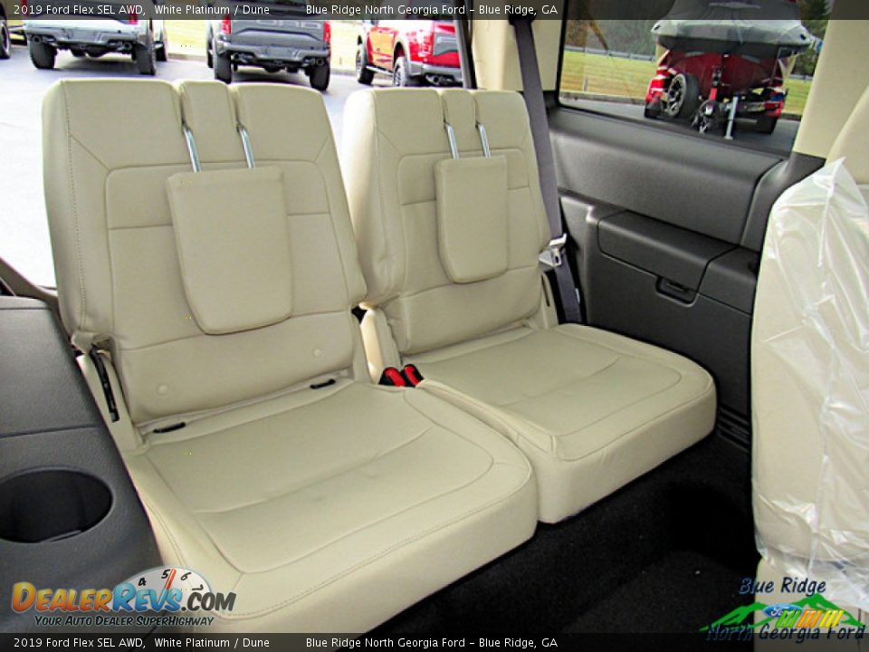 2019 Ford Flex SEL AWD White Platinum / Dune Photo #13