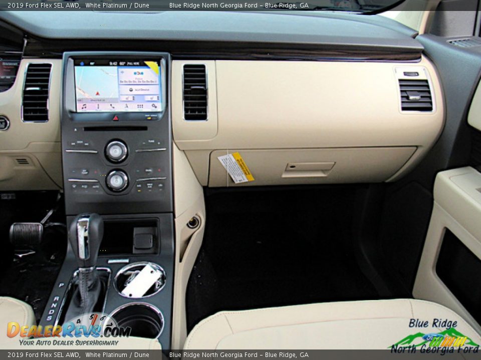2019 Ford Flex SEL AWD White Platinum / Dune Photo #18