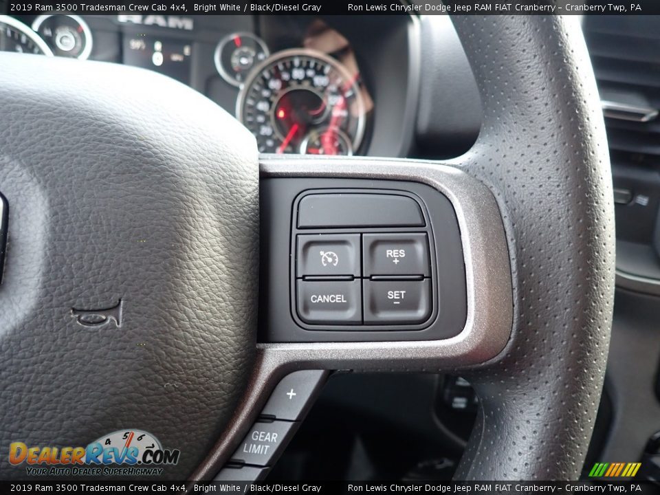 2019 Ram 3500 Tradesman Crew Cab 4x4 Bright White / Black/Diesel Gray Photo #16