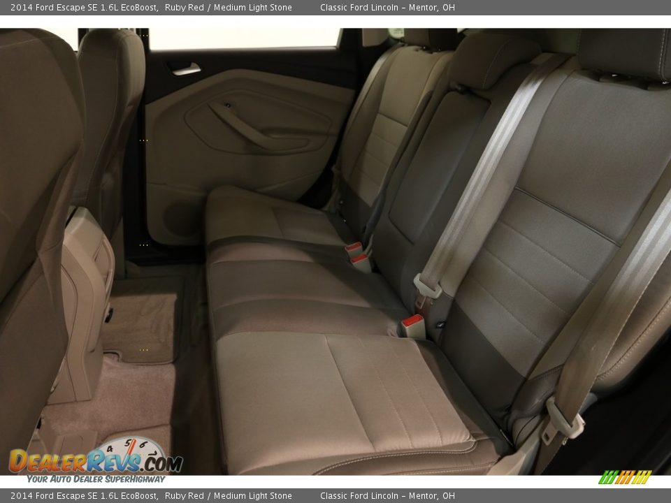 2014 Ford Escape SE 1.6L EcoBoost Ruby Red / Medium Light Stone Photo #16