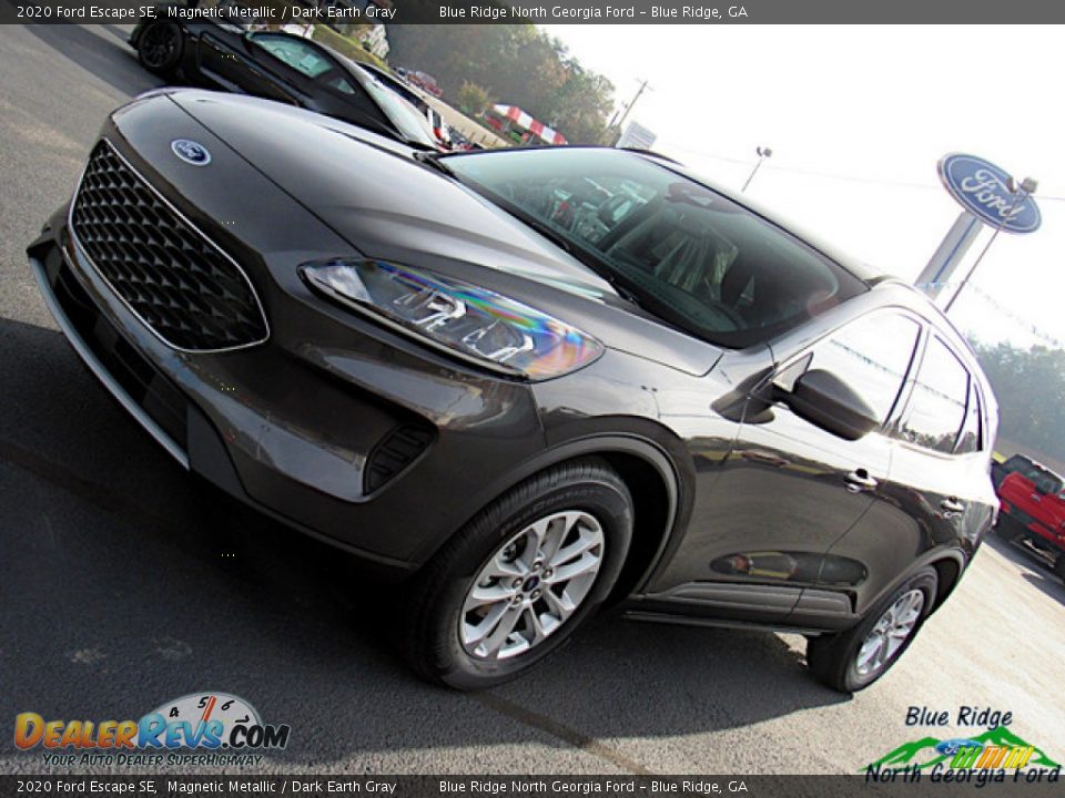 2020 Ford Escape SE Magnetic Metallic / Dark Earth Gray Photo #31