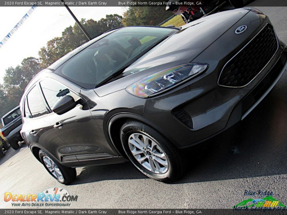 2020 Ford Escape SE Magnetic Metallic / Dark Earth Gray Photo #32