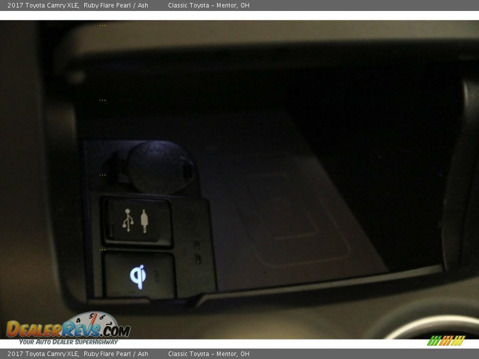 2017 Toyota Camry XLE Ruby Flare Pearl / Ash Photo #15