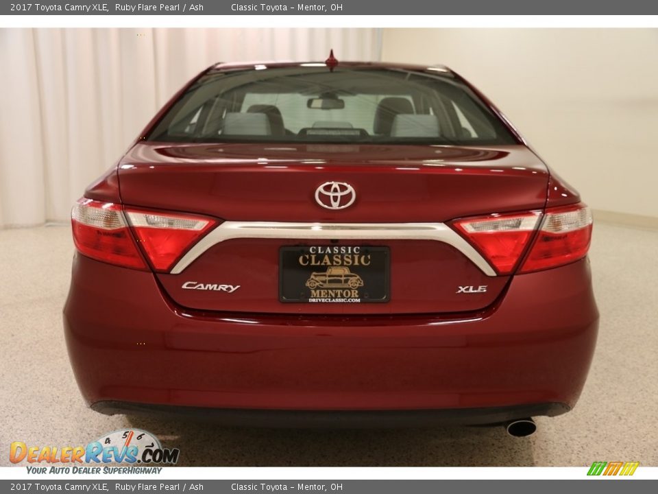 2017 Toyota Camry XLE Ruby Flare Pearl / Ash Photo #20
