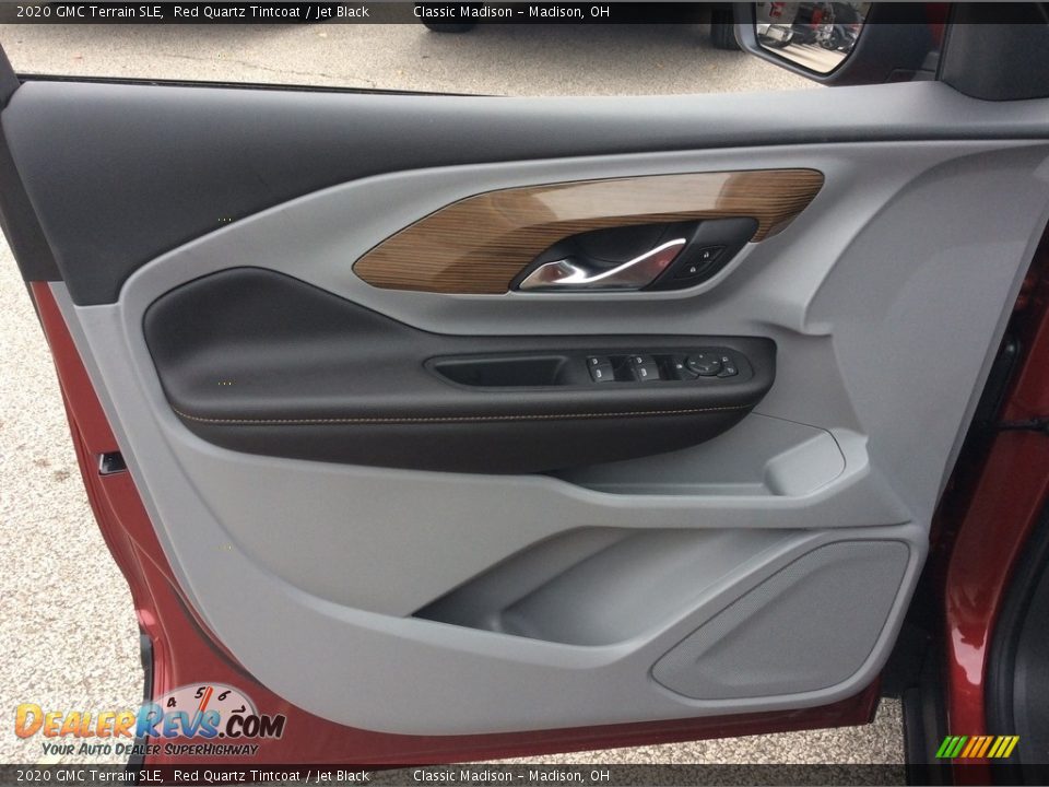 2020 GMC Terrain SLE Red Quartz Tintcoat / Jet Black Photo #10