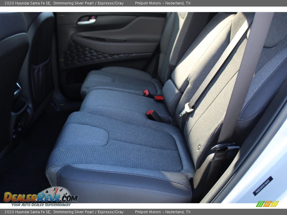 2020 Hyundai Santa Fe SE Shimmering Silver Pearl / Espresso/Gray Photo #17