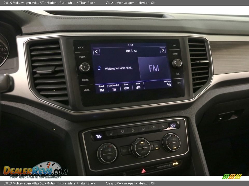 2019 Volkswagen Atlas SE 4Motion Pure White / Titan Black Photo #8