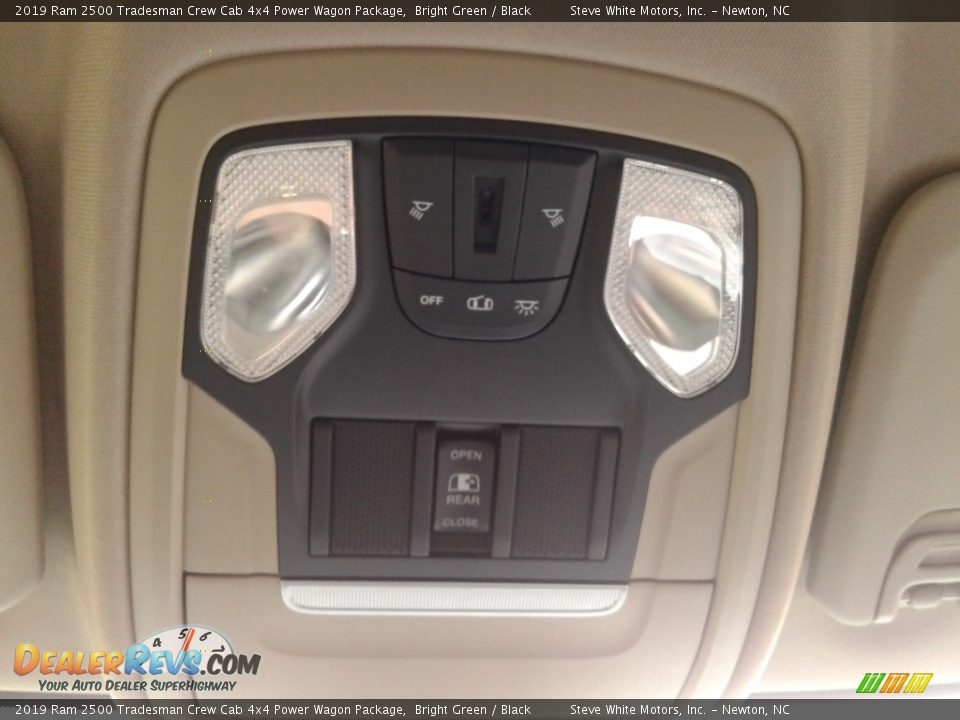 2019 Ram 2500 Tradesman Crew Cab 4x4 Power Wagon Package Bright Green / Black Photo #24