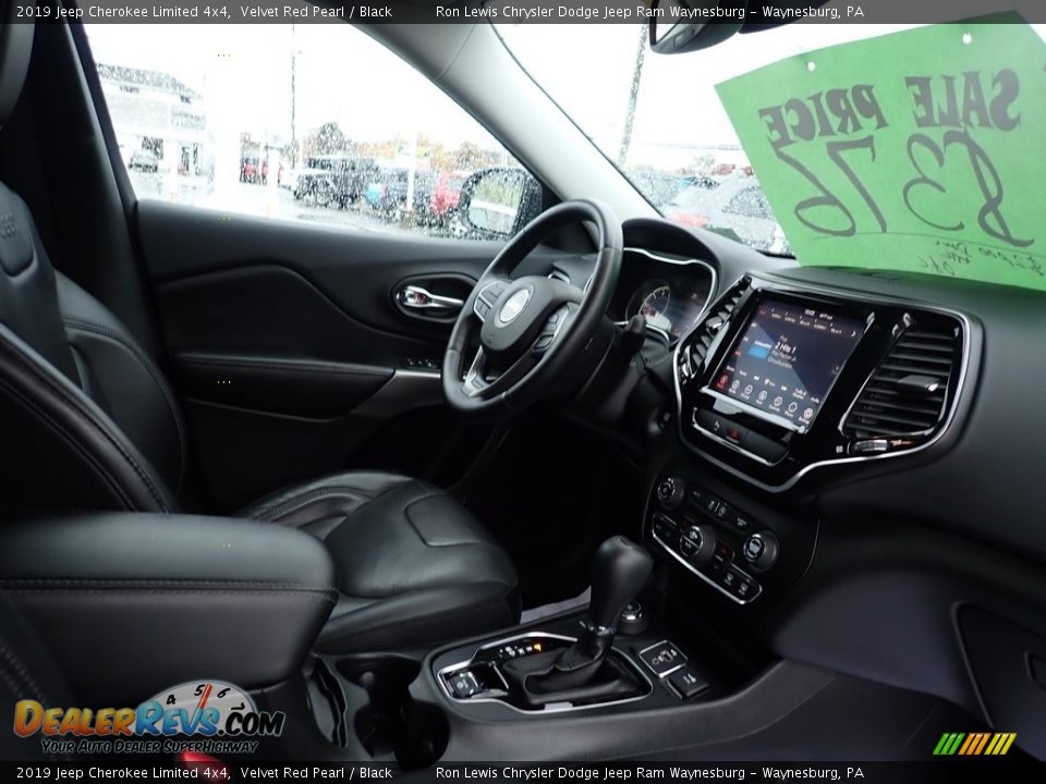 2019 Jeep Cherokee Limited 4x4 Velvet Red Pearl / Black Photo #11