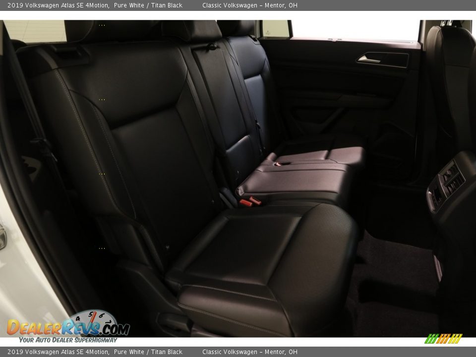 2019 Volkswagen Atlas SE 4Motion Pure White / Titan Black Photo #15