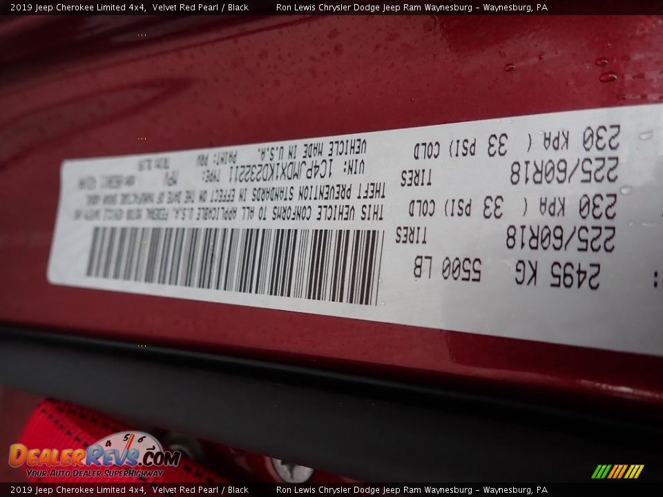 2019 Jeep Cherokee Limited 4x4 Velvet Red Pearl / Black Photo #15