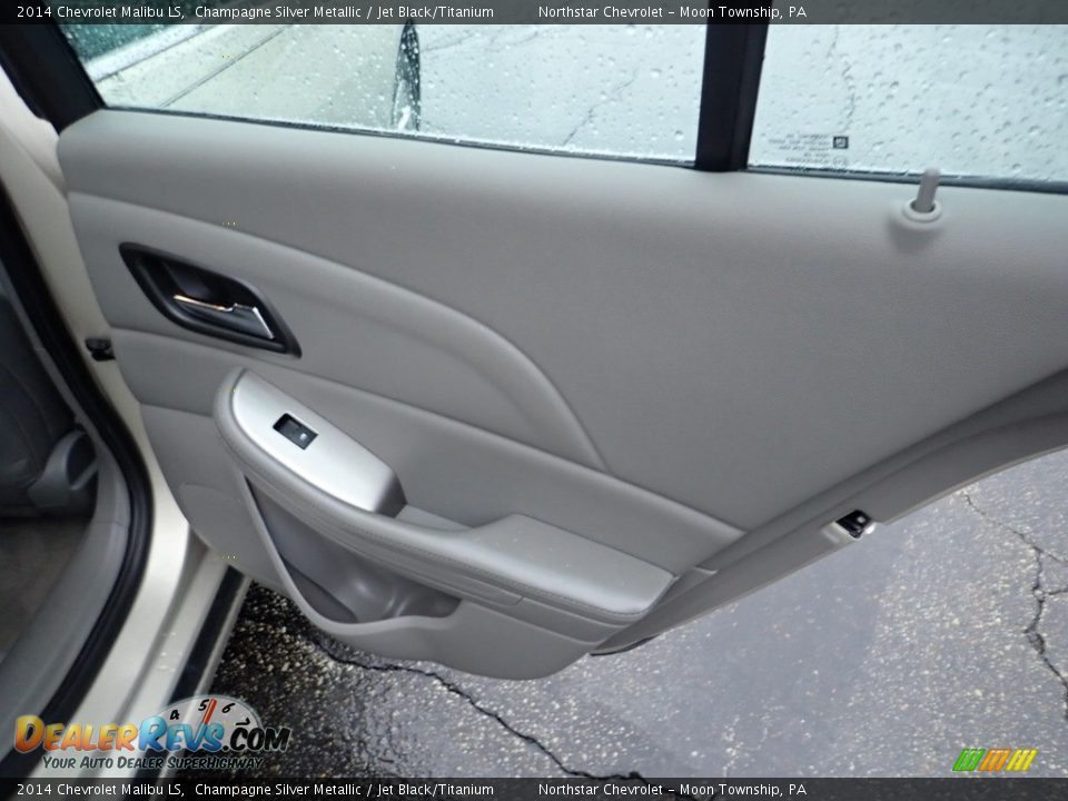 2014 Chevrolet Malibu LS Champagne Silver Metallic / Jet Black/Titanium Photo #19