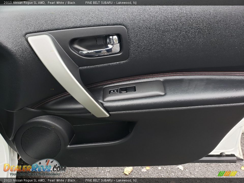 2013 Nissan Rogue SL AWD Pearl White / Black Photo #17