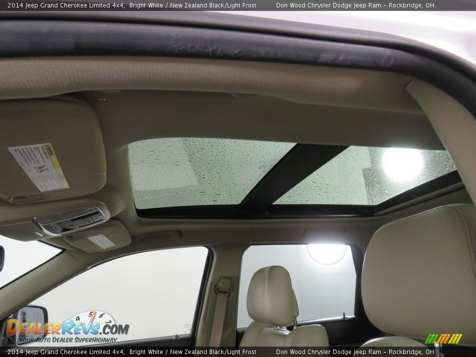 2014 Jeep Grand Cherokee Limited 4x4 Bright White / New Zealand Black/Light Frost Photo #2